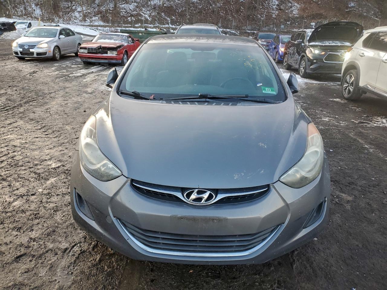 2013 Hyundai Elantra - Фото 5