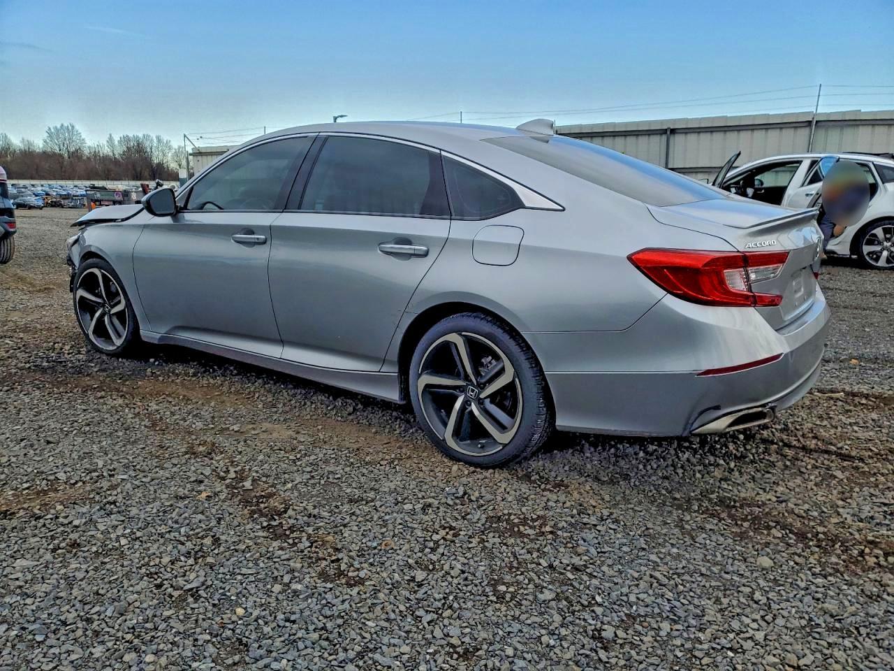 2019 Honda Accord Sport - Фото 2