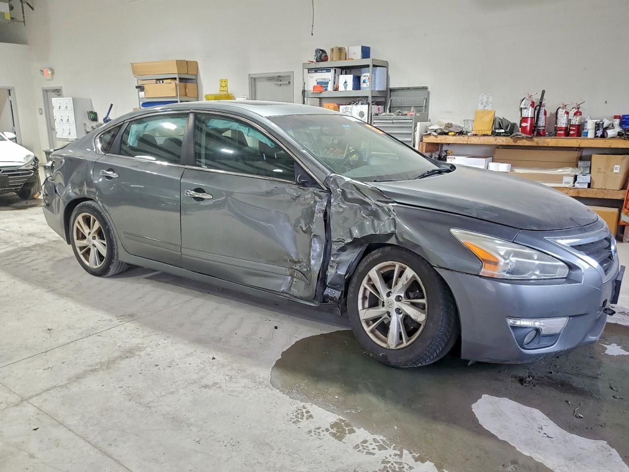 2015 Nissan Altima 2.5 - Image 4