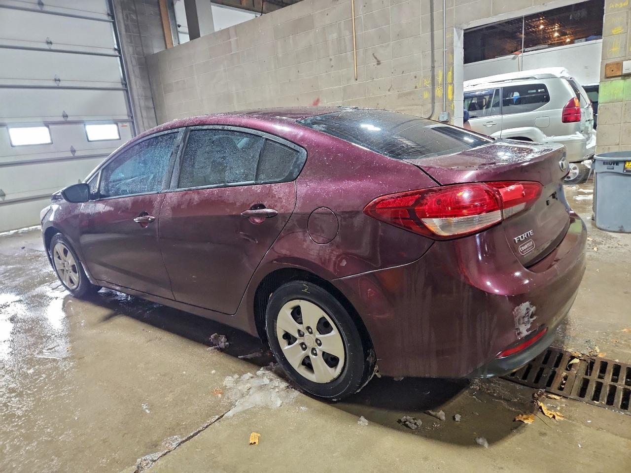 2017 Kia Forte Lx - Image 2