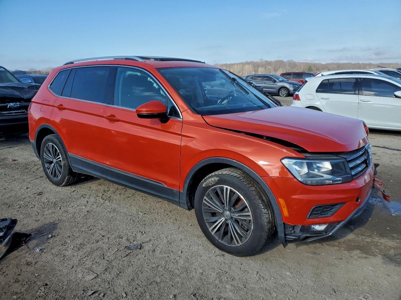 2018 Volkswagen Tiguan - Image 4