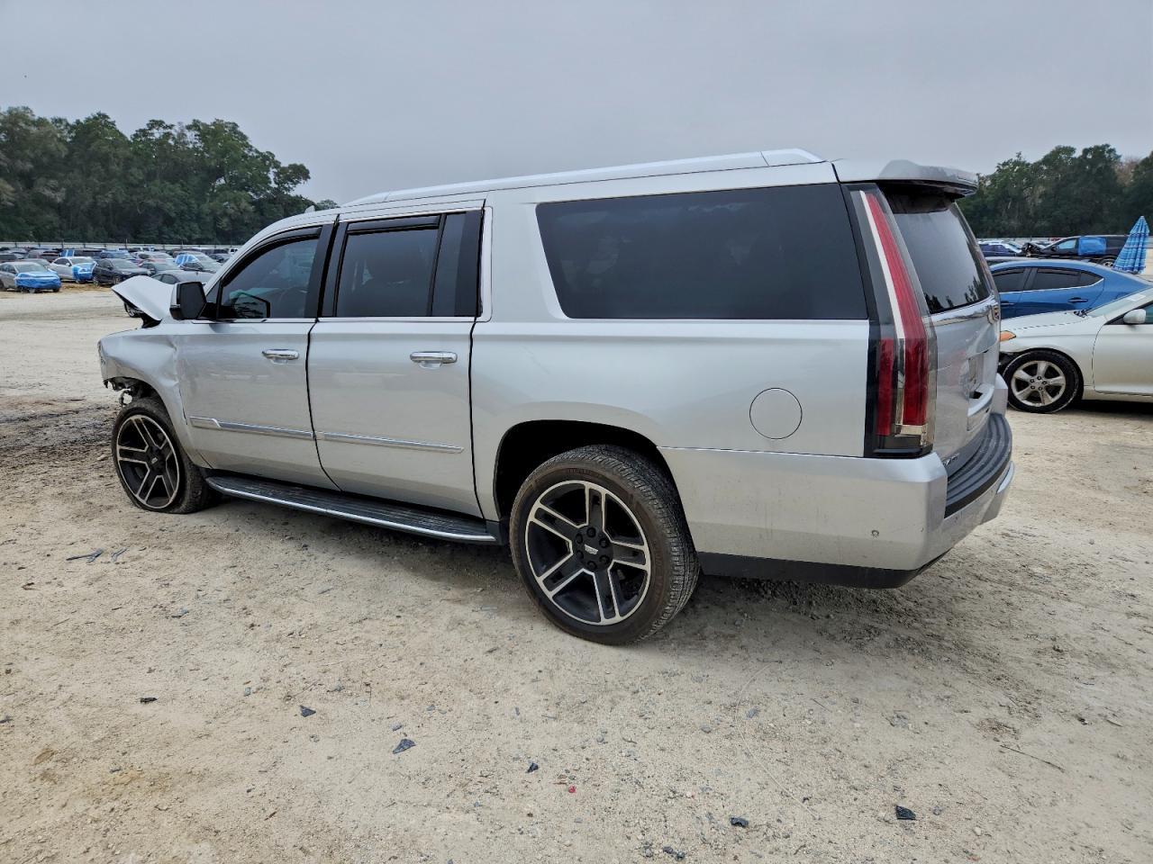 2019 Cadillac Escalade Esv Luxury - Фото 2