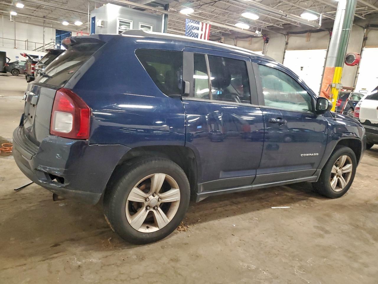 2016 Jeep Compass Sport - Фото 3