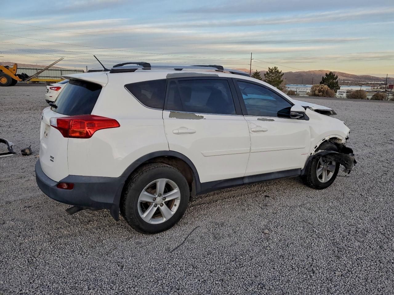 2014 Toyota Rav4 Xle - Фото 3