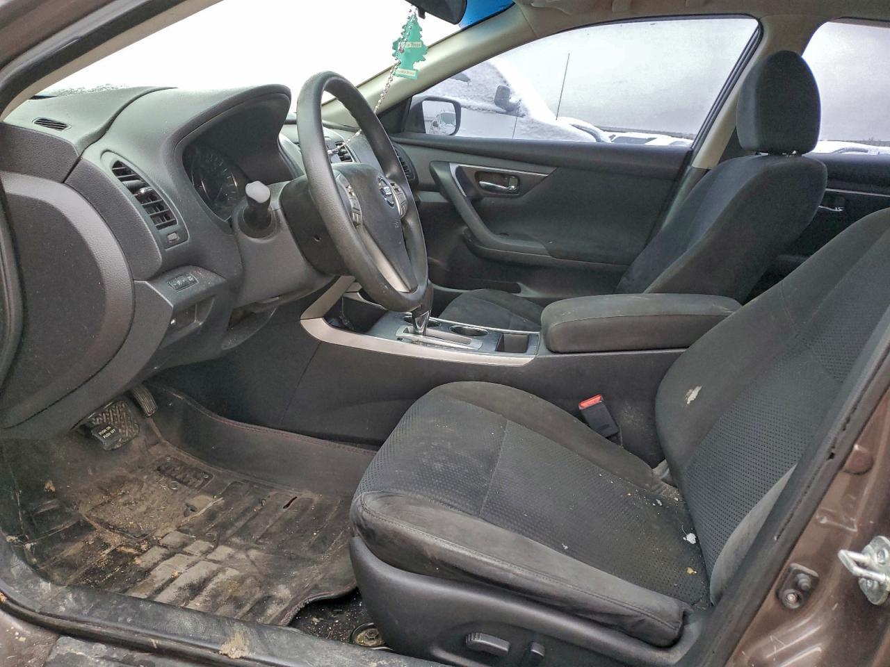 2015 Nissan Altima 2.5 - Image 7