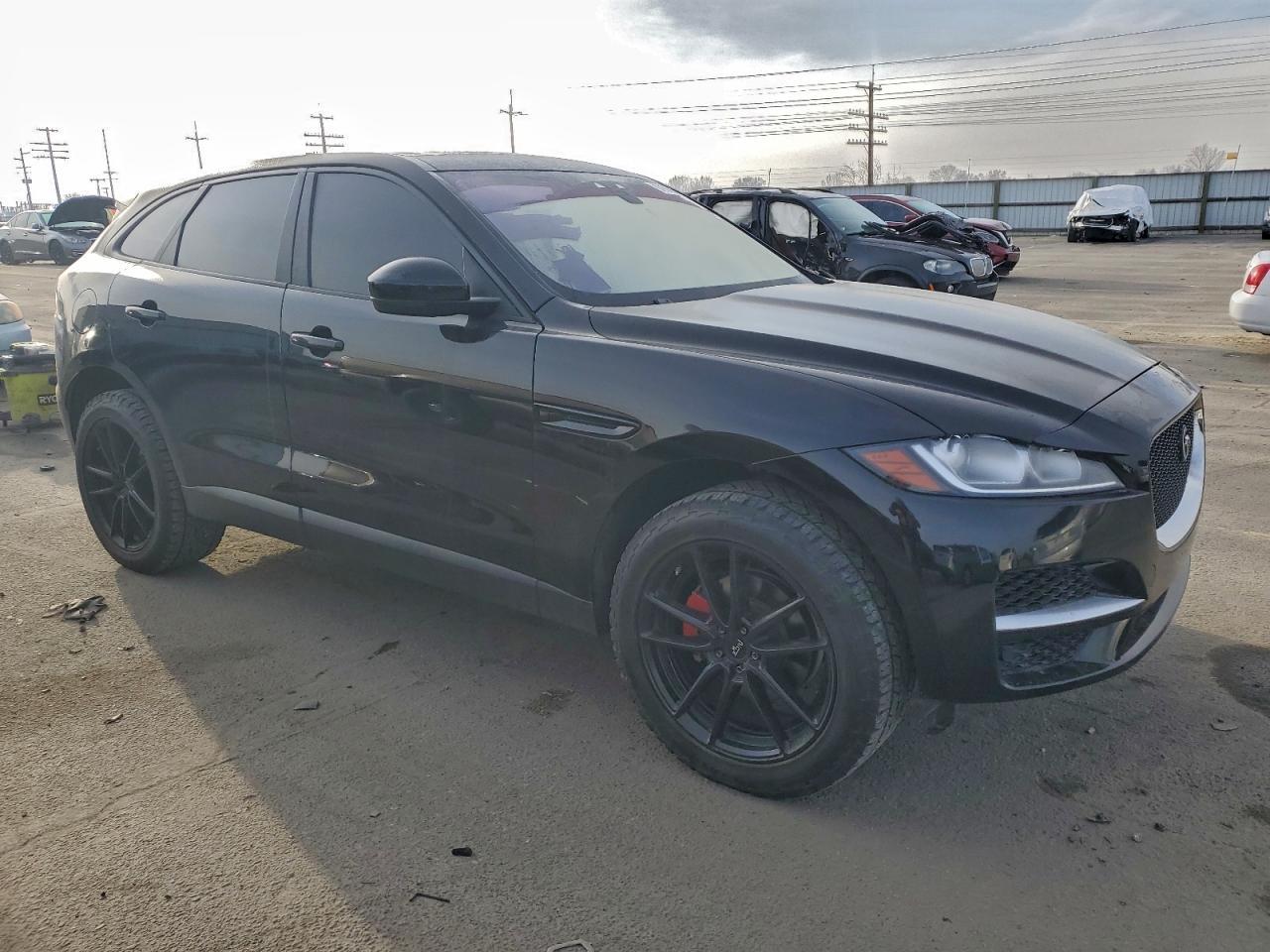 2017 Jaguar F-Pace - Image 4