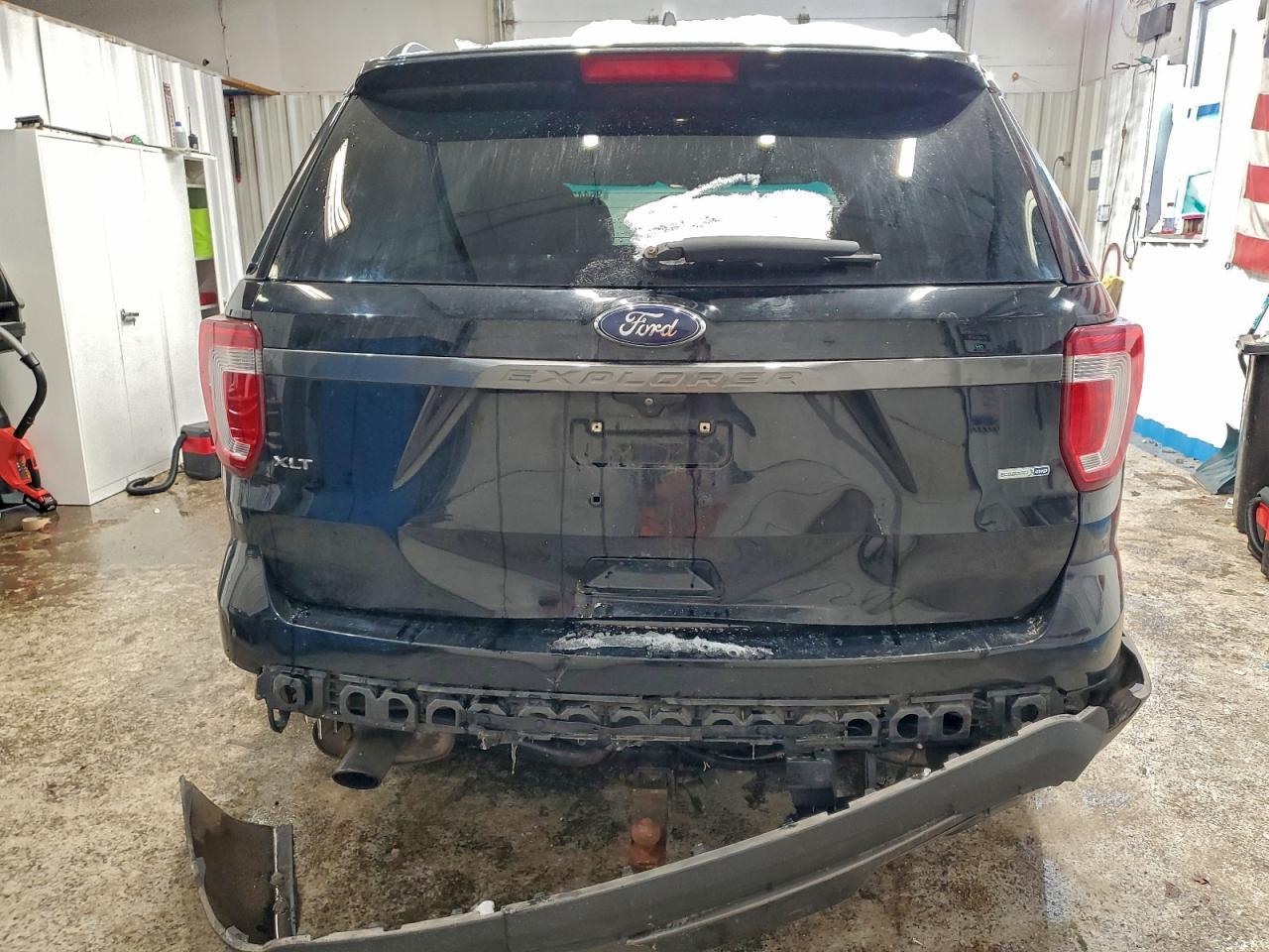2017 Ford Explorer Xlt - Фото 6