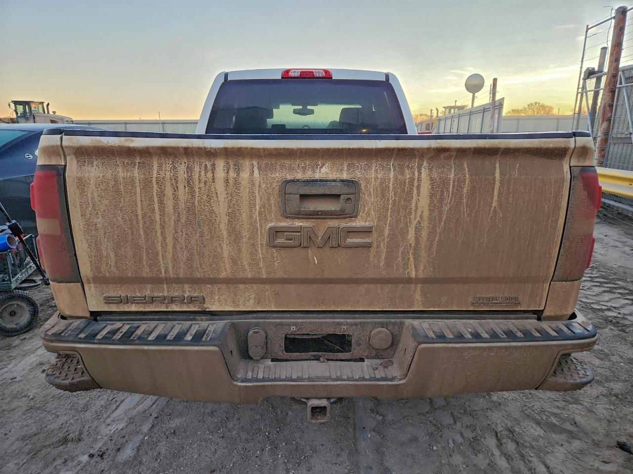 2016 GMC Sierra K1500 - Фото 6