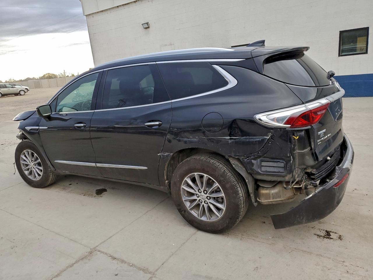 2024 Buick Enclave Premium - Image 2