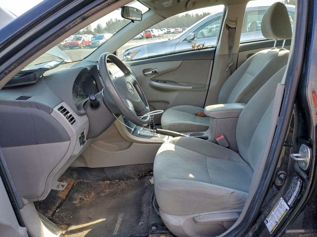 2010 Toyota Corolla Base - Image 7