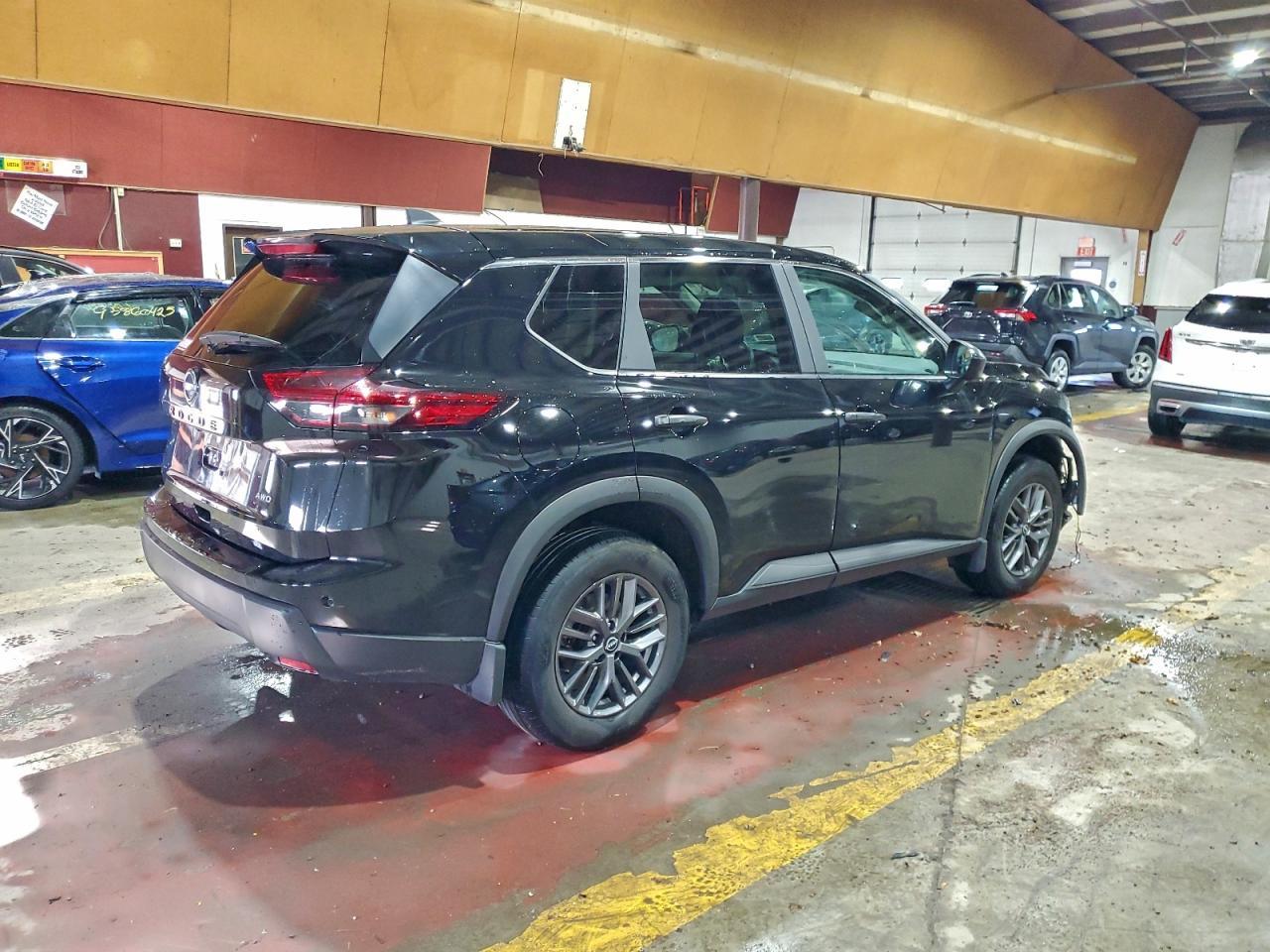 2024 Nissan Rogue S - Фото 3