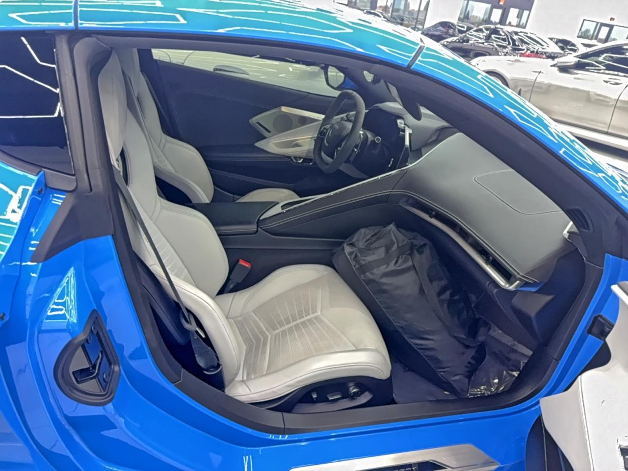 2021 Chevrolet Corvette Stingray 2Lt - Image 5