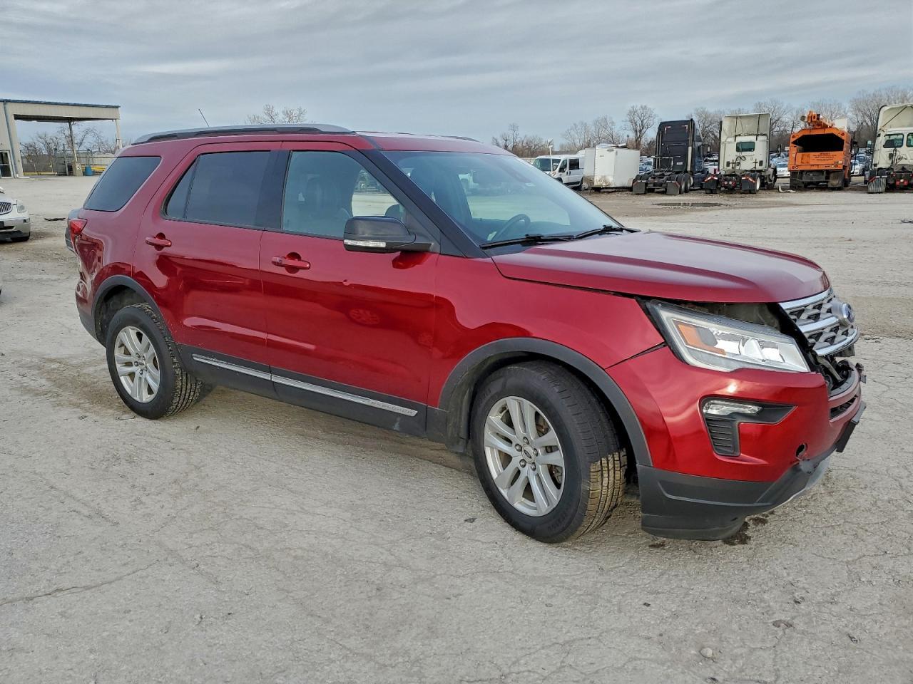 2018 Ford Explorer - Image 4