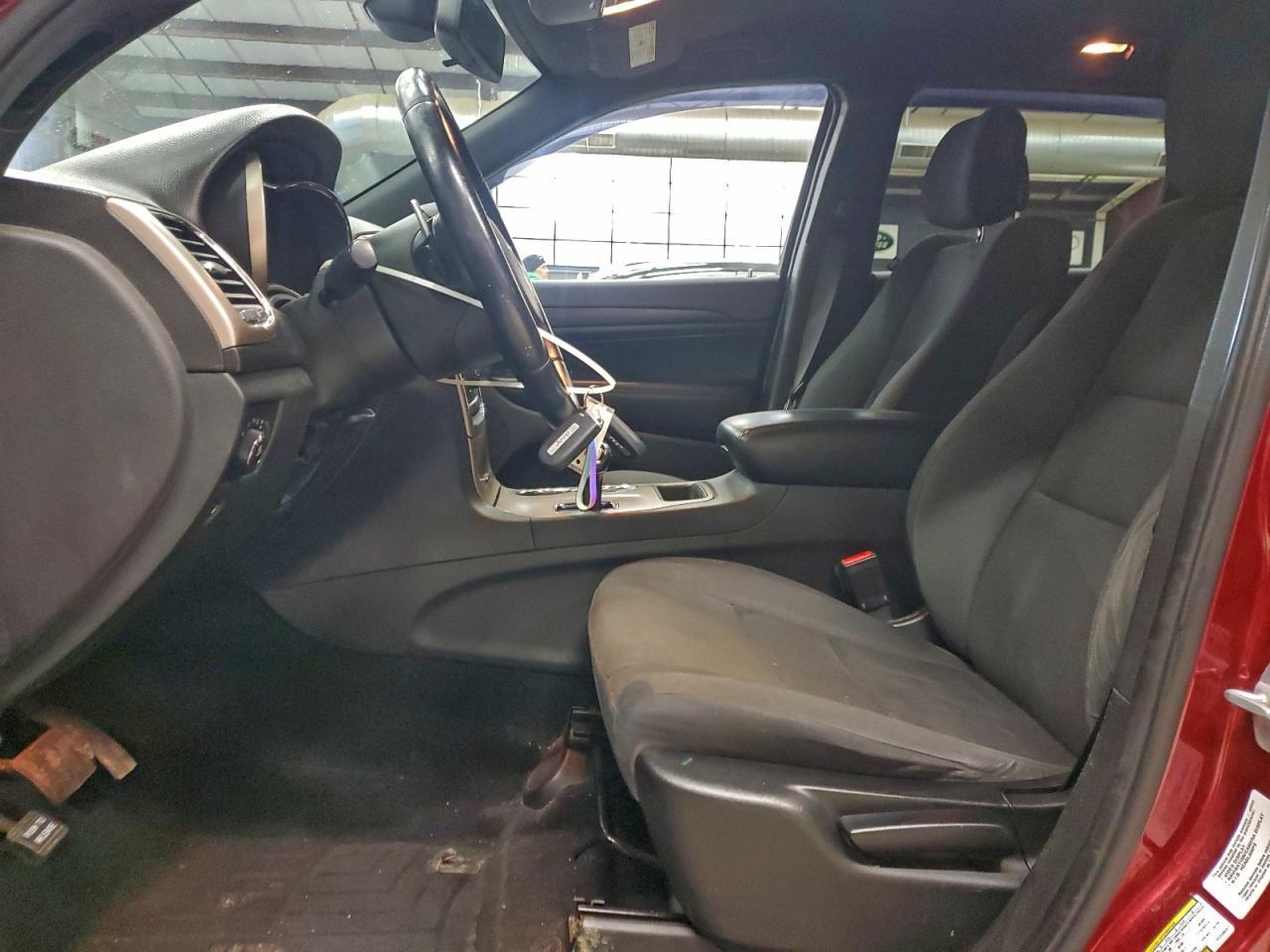 2014 Jeep Grand Cherokee Laredo - Image 7