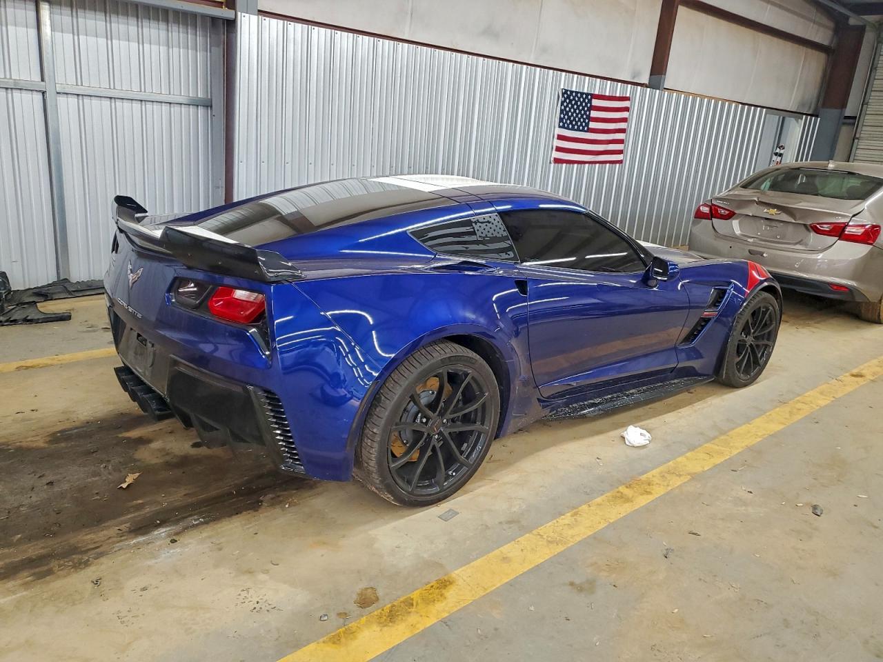 2017 Chevrolet Corvette Stingray 2Lt - Image 3