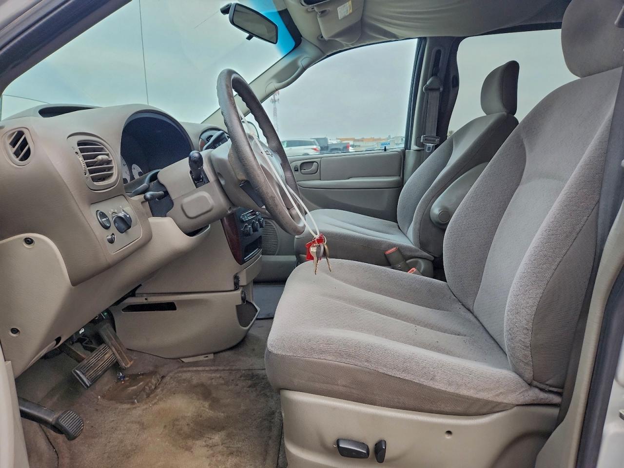 2003 Chrysler Town & Country Lx - Фото 7