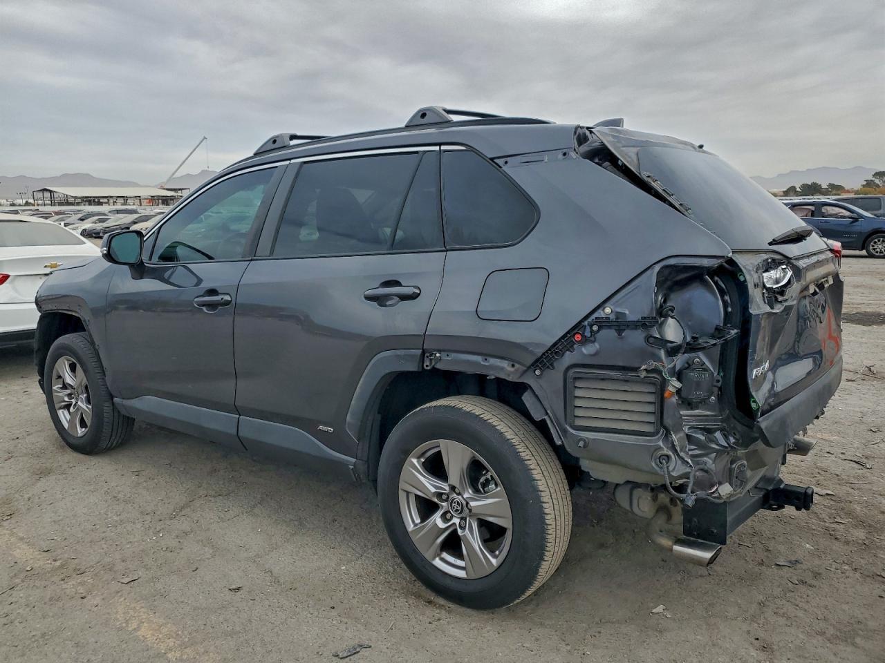 2022 Toyota Rav4 Hybrid Xle - Image 2