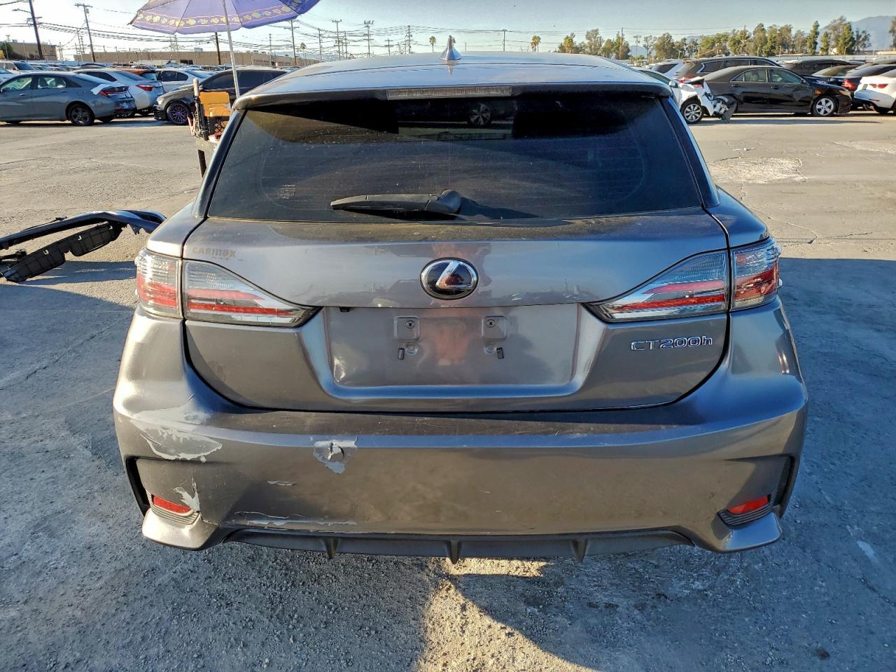 2016 Lexus Ct 200 - Image 6