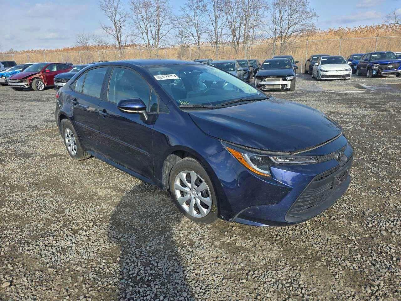 2024 Toyota Corolla Le - Фото 3