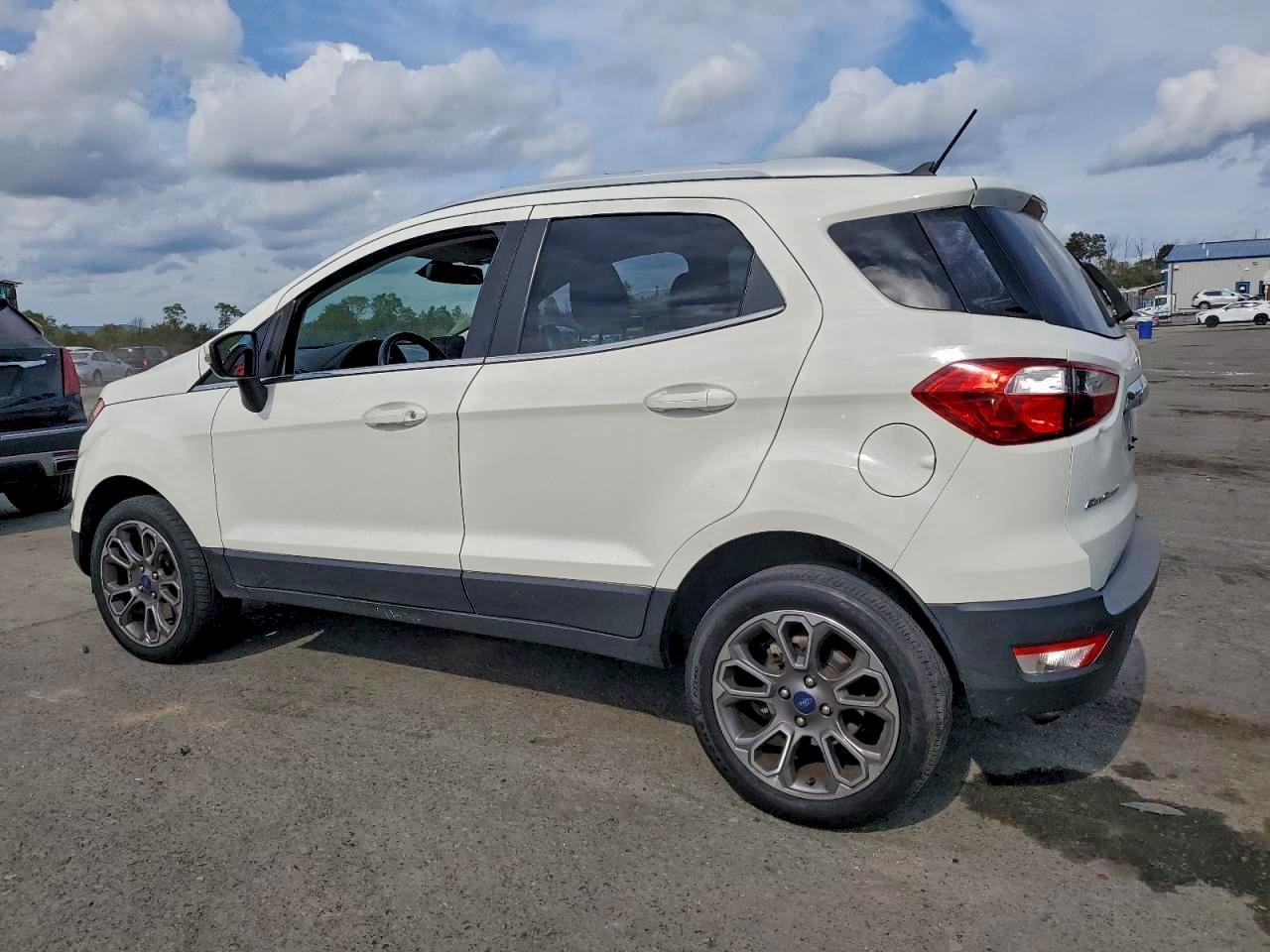 2020 Ford Ecosport Titanium - Image 2