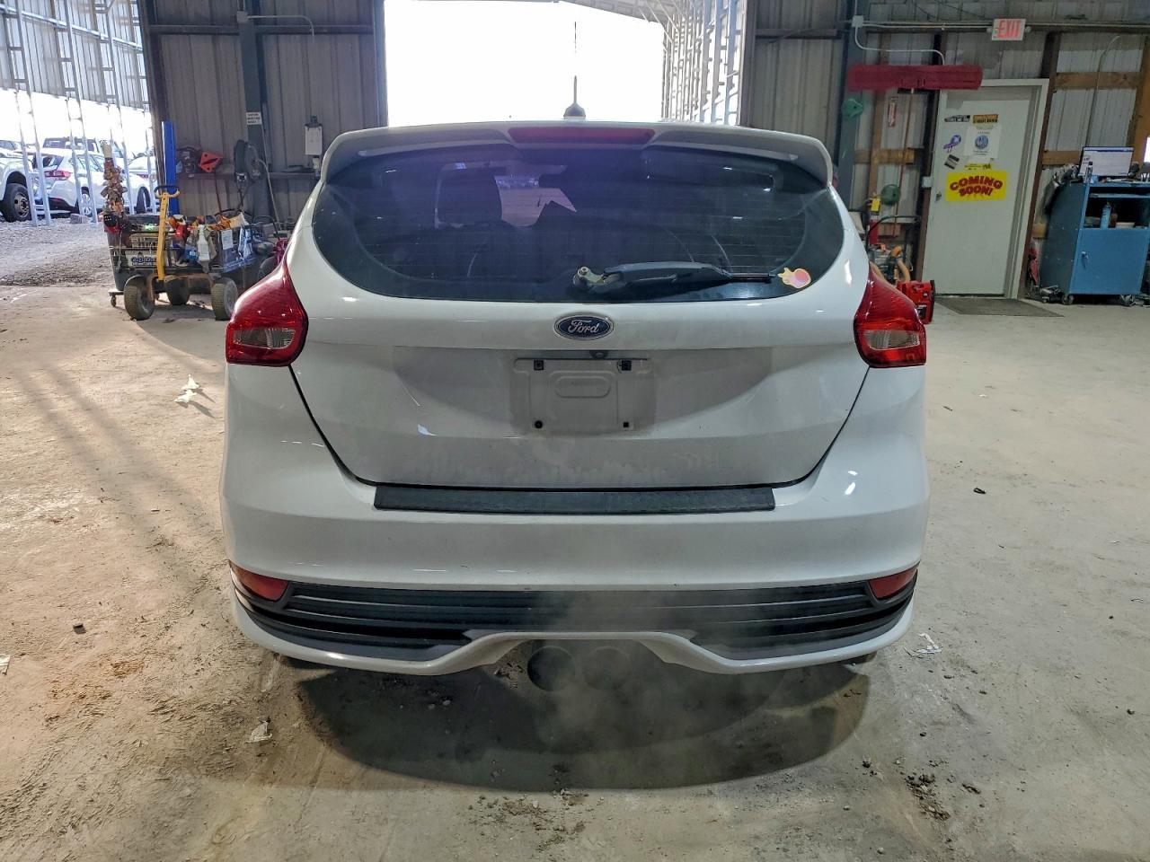 2017 Ford Focus St - Фото 6