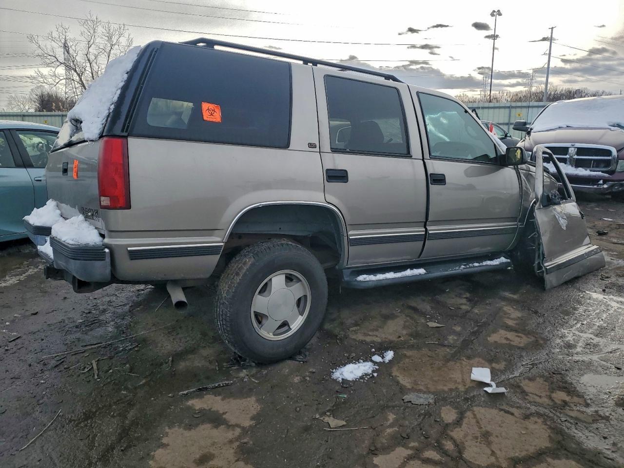 1999 Chevrolet Tahoe K1500 - Image 3
