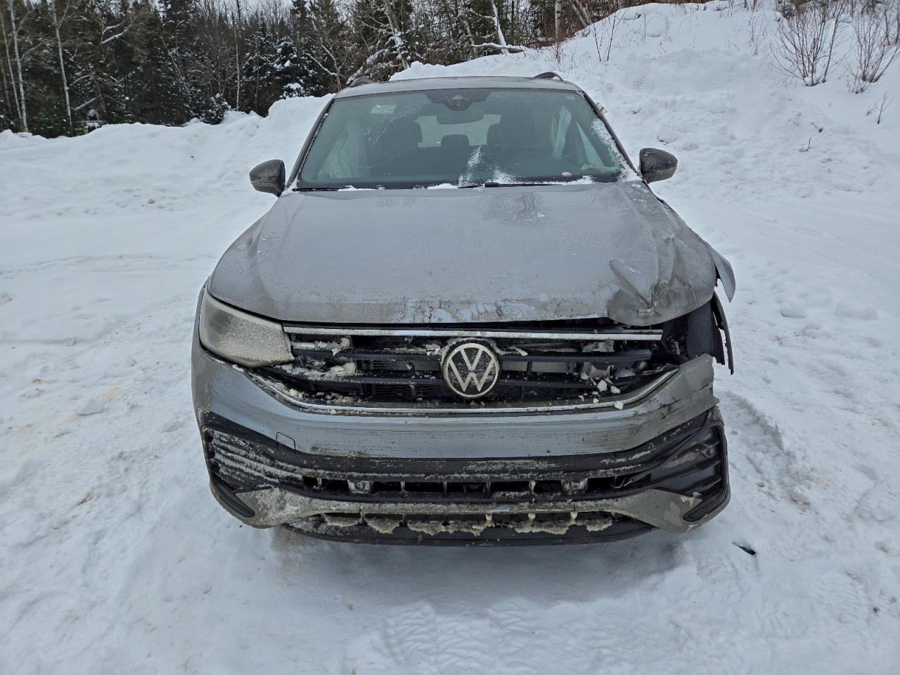 2023 Volkswagen Tiguan Se R-Line Black - Image 5