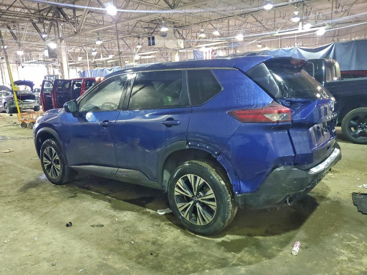 2023 Nissan Rogue Sv - Фото 2