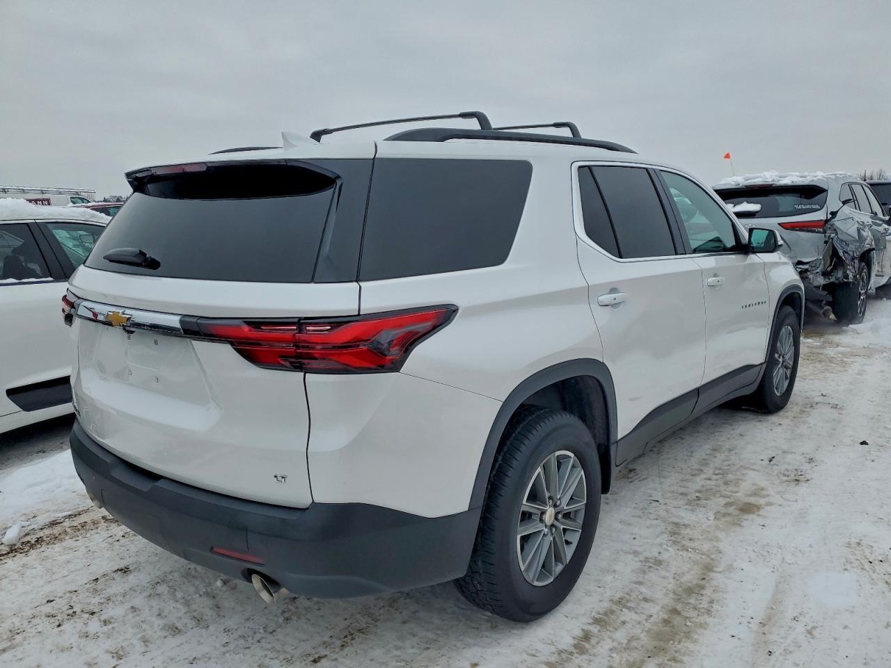 2023 Chevrolet Traverse Lt - Фото 3