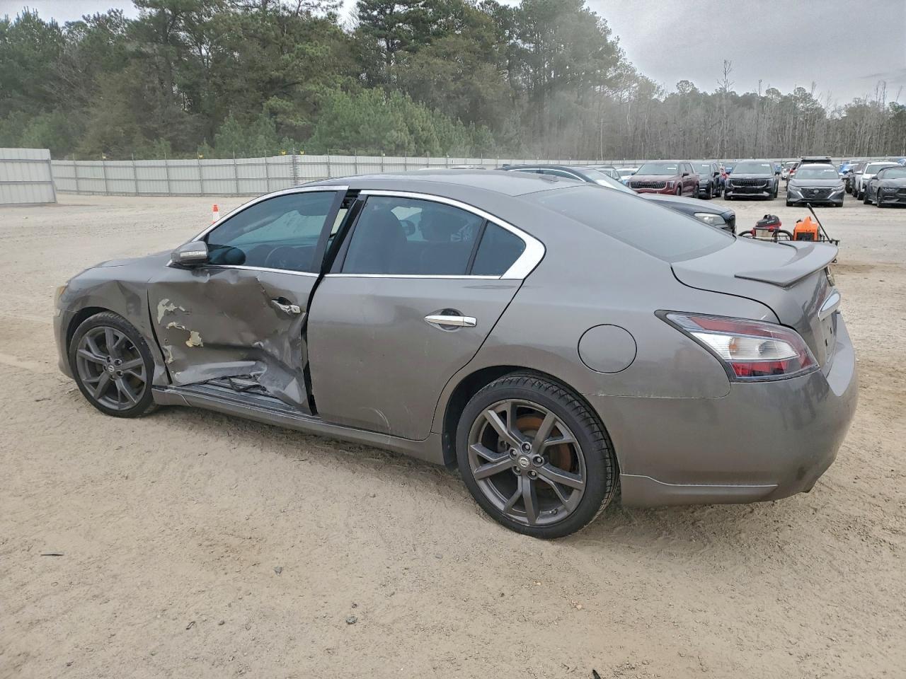 2014 Nissan Maxima S - Фото 2