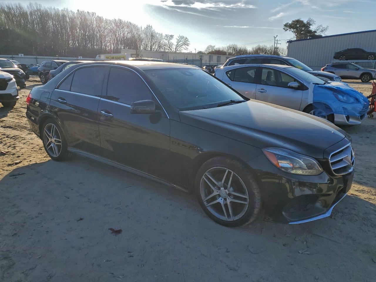 2016 Mercedes-Benz E 350 4Matic - Фото 4