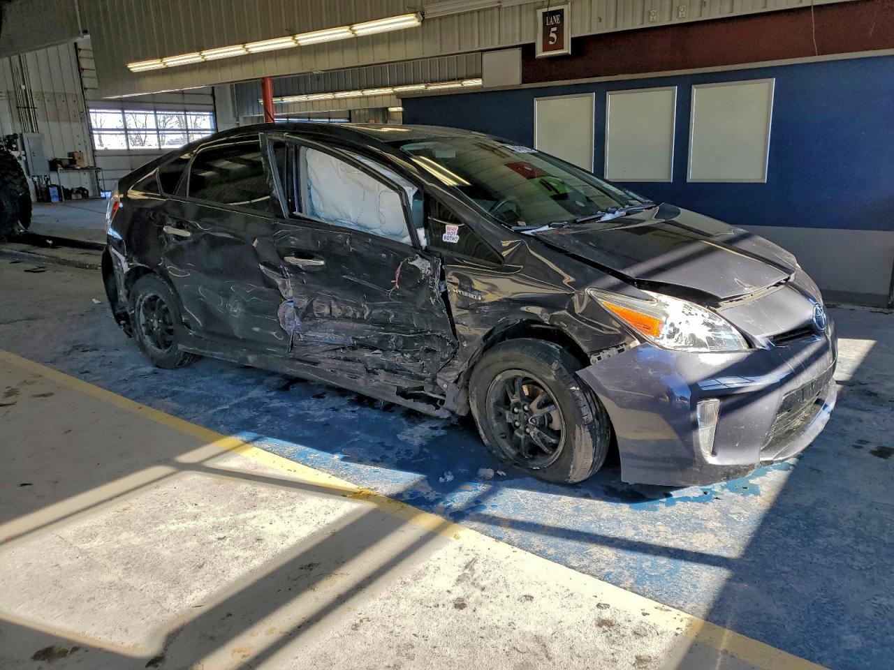 2015 Toyota Prius - Image 4