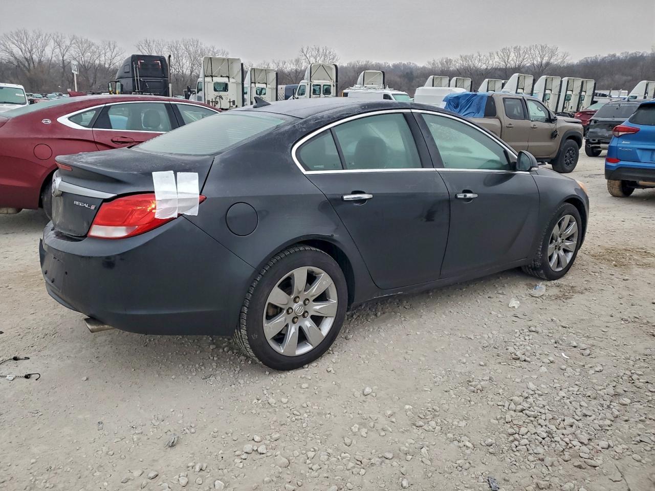 2012 Buick Regal Premium - Image 3
