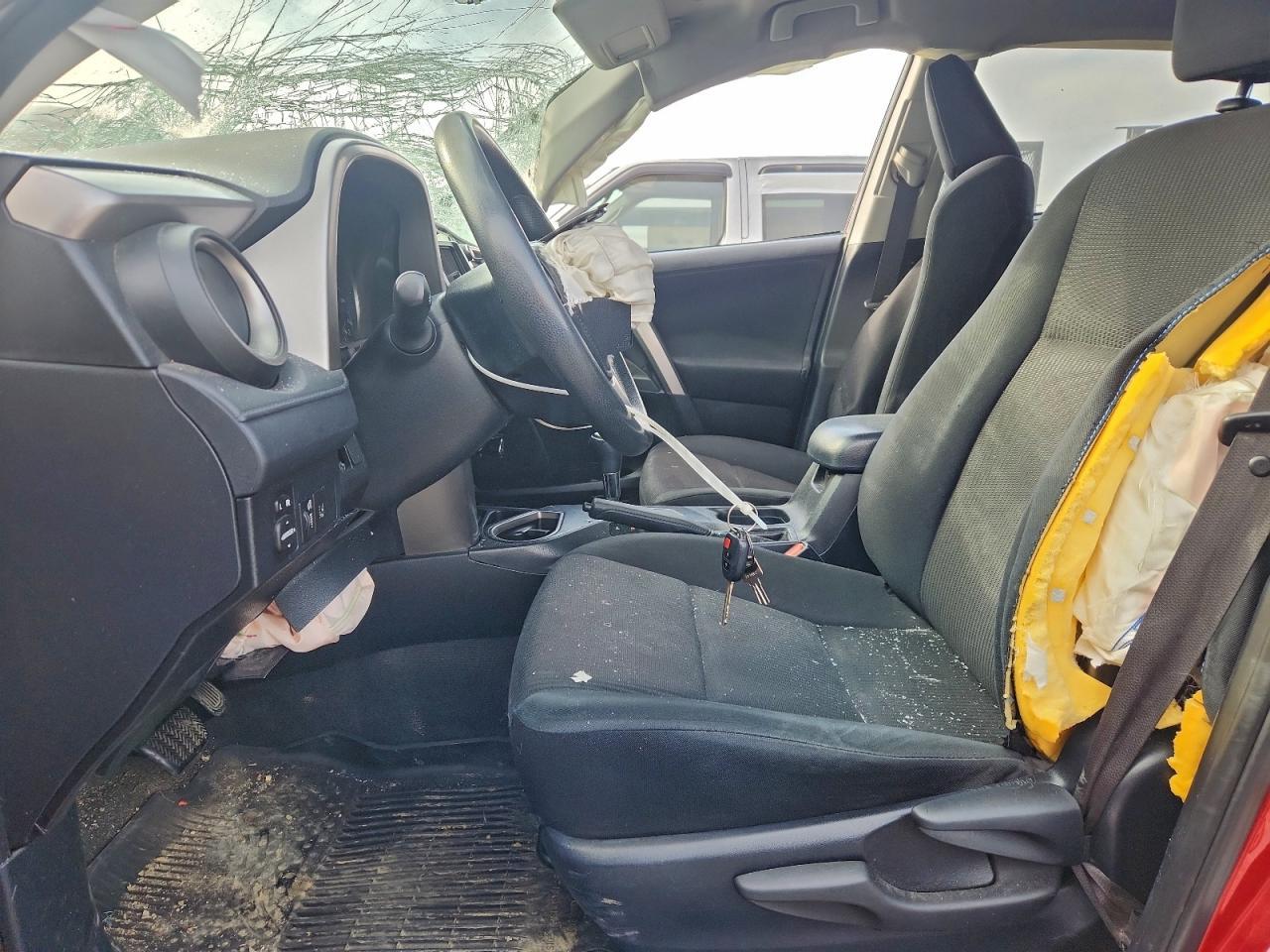 2017 Toyota Rav4 Le - Image 7