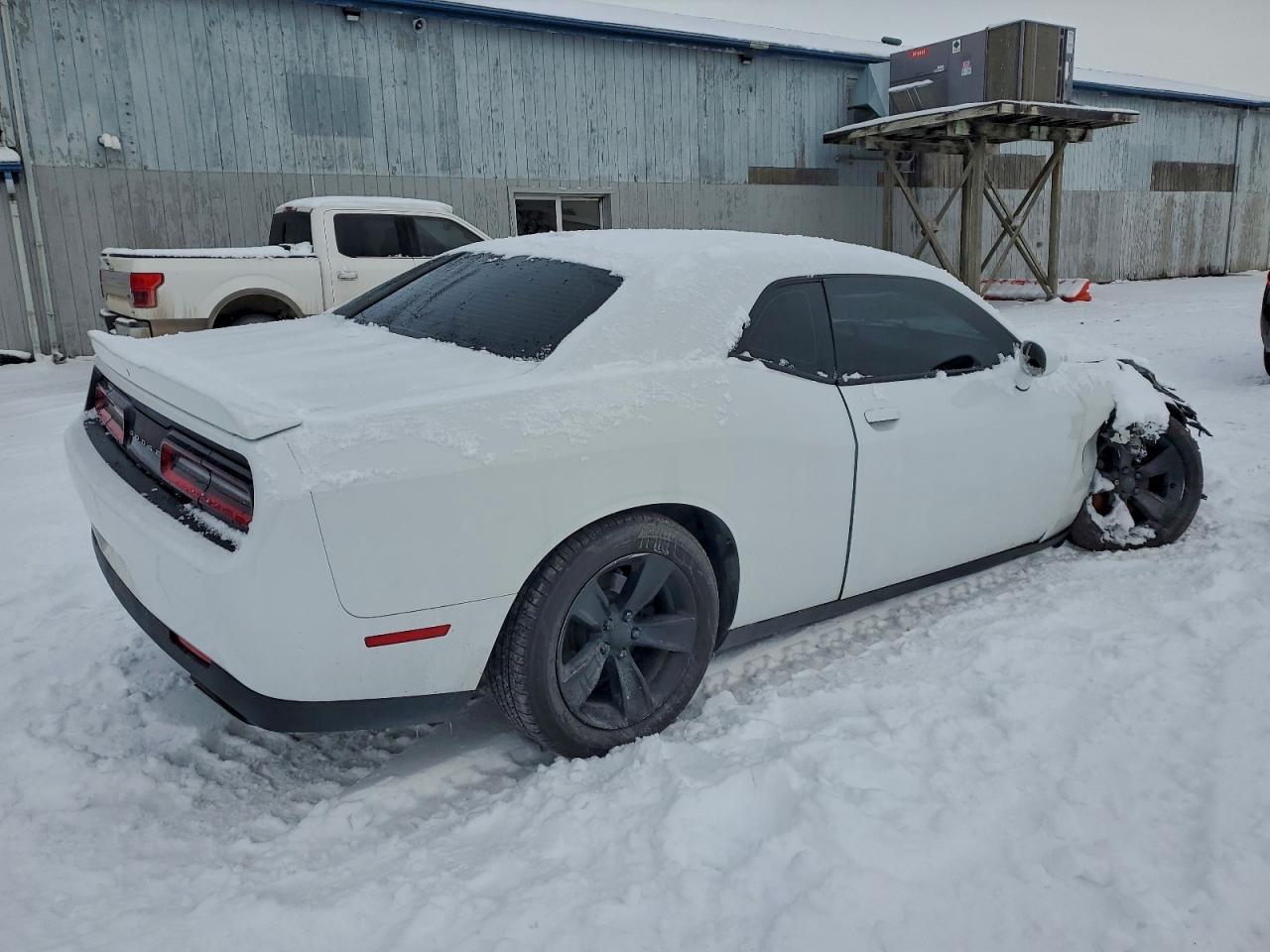 2021 Dodge Challenger Sxt - Image 3
