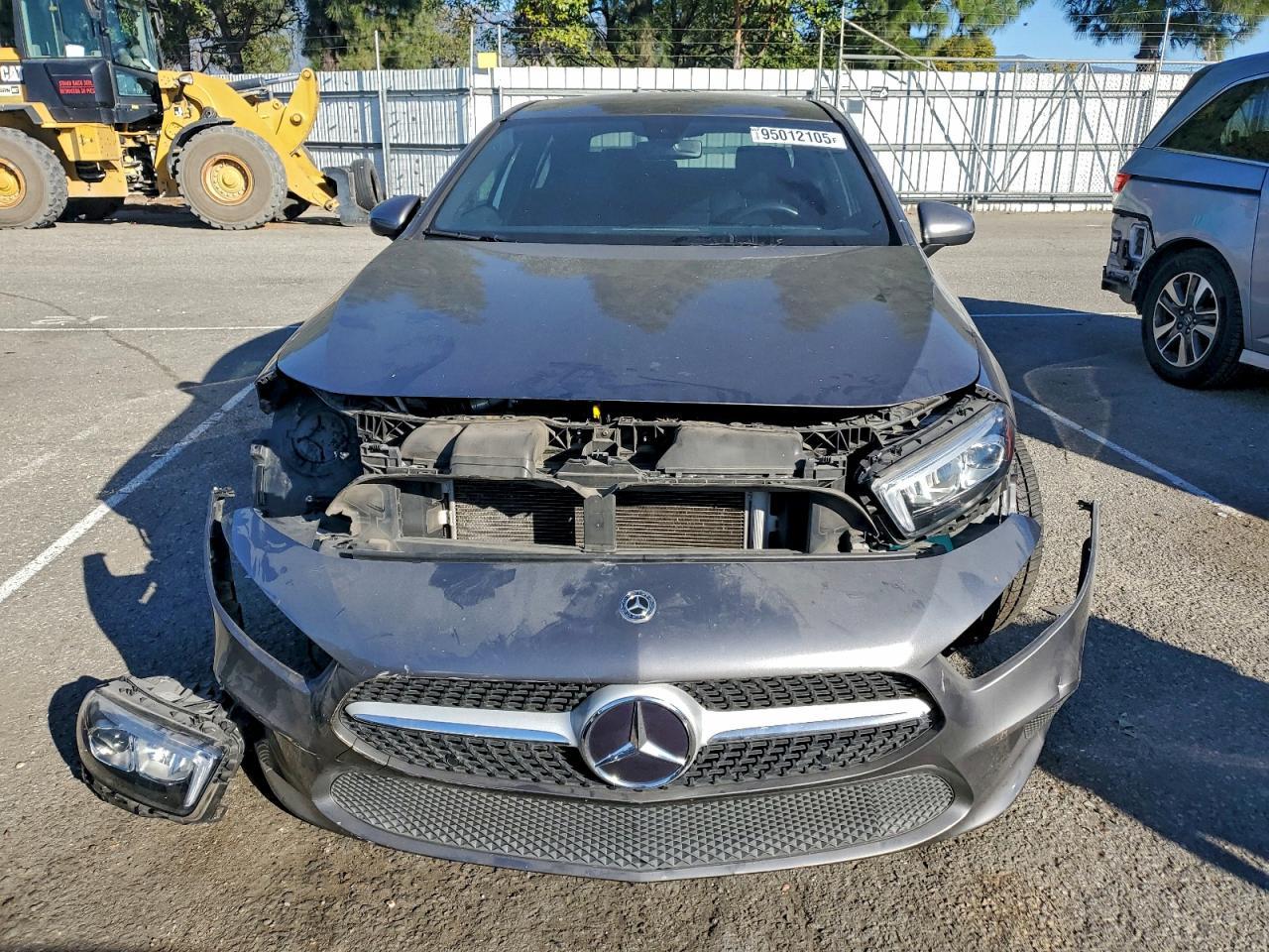 2020 Mercedes-Benz A 220 - Фото 5