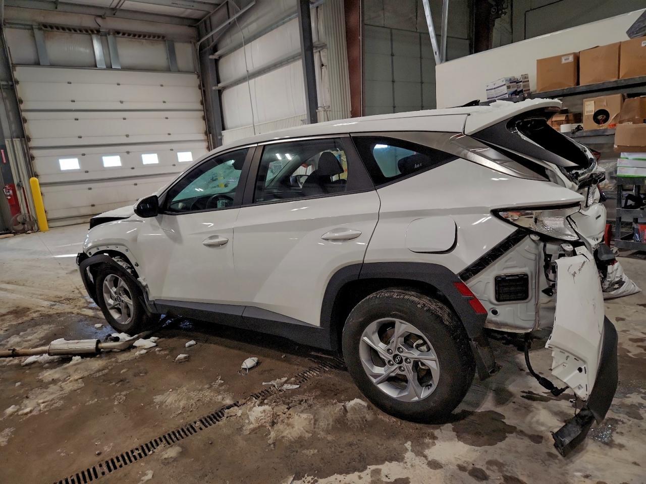2024 Hyundai Tucson Se - Image 2