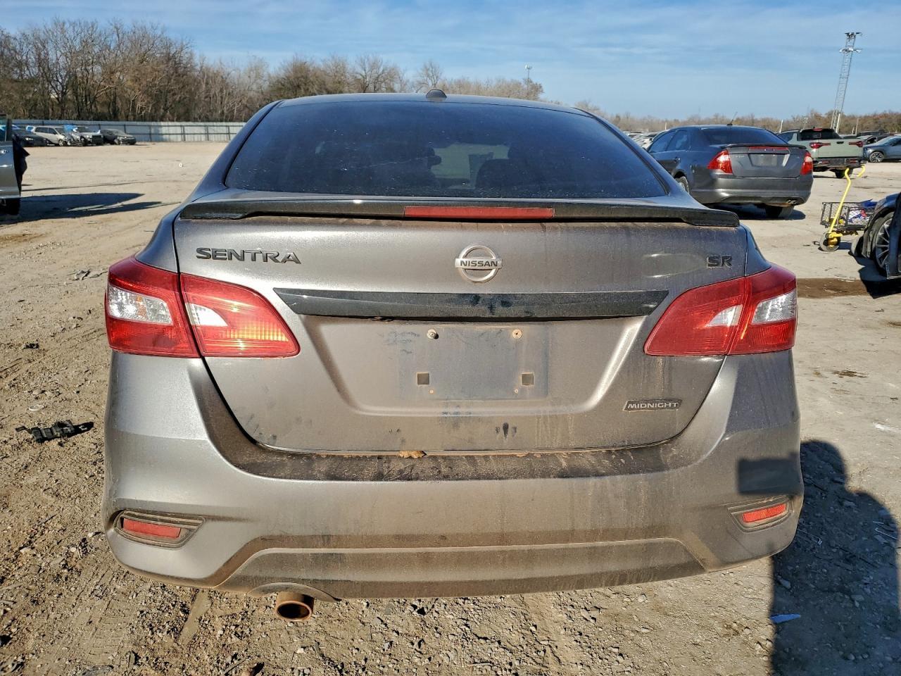 2018 Niss Sentra Sr - Фото 6