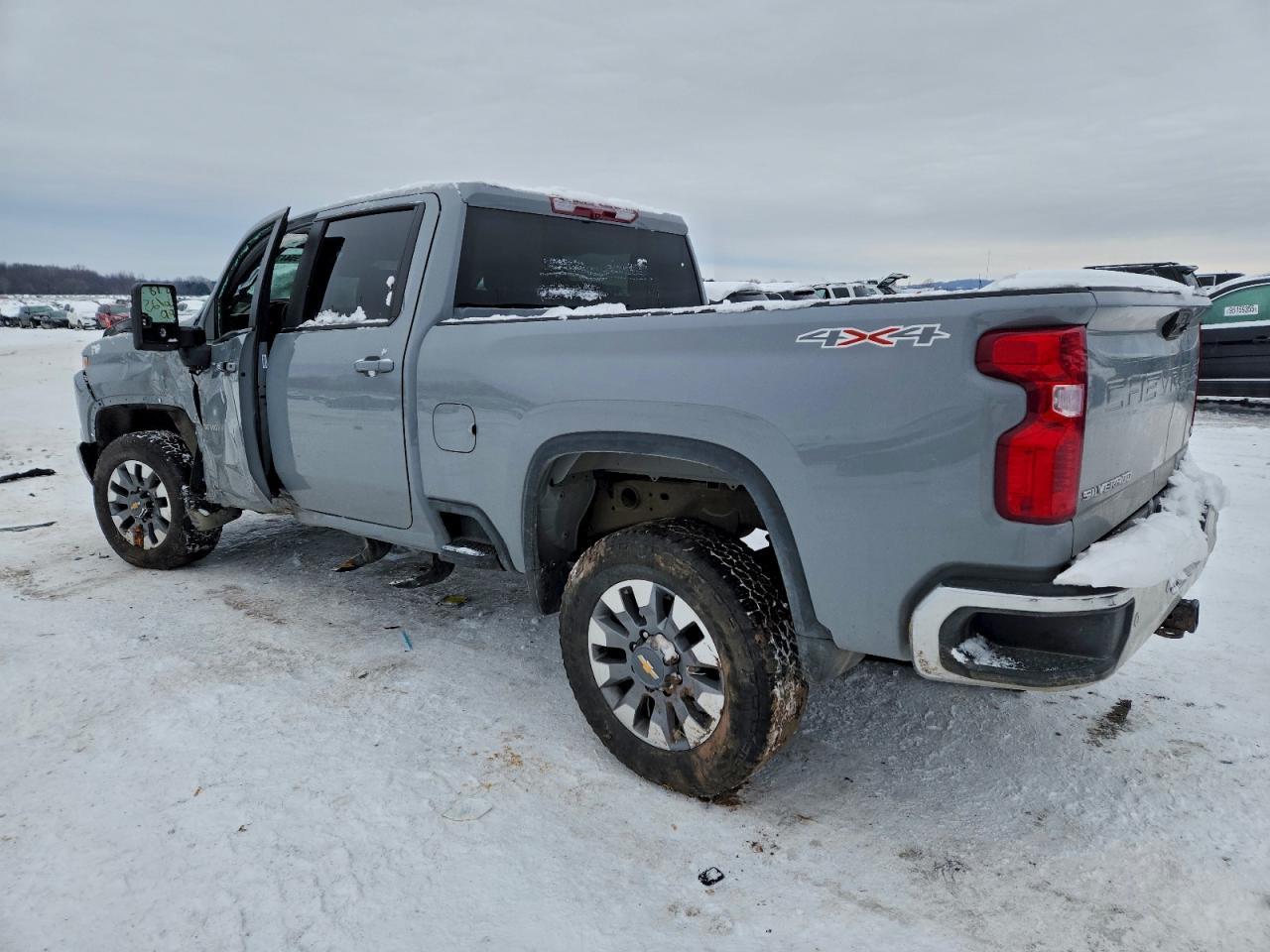 2024 Chevrolet Silverado K2500 Heavy Duty Lt - Image 2