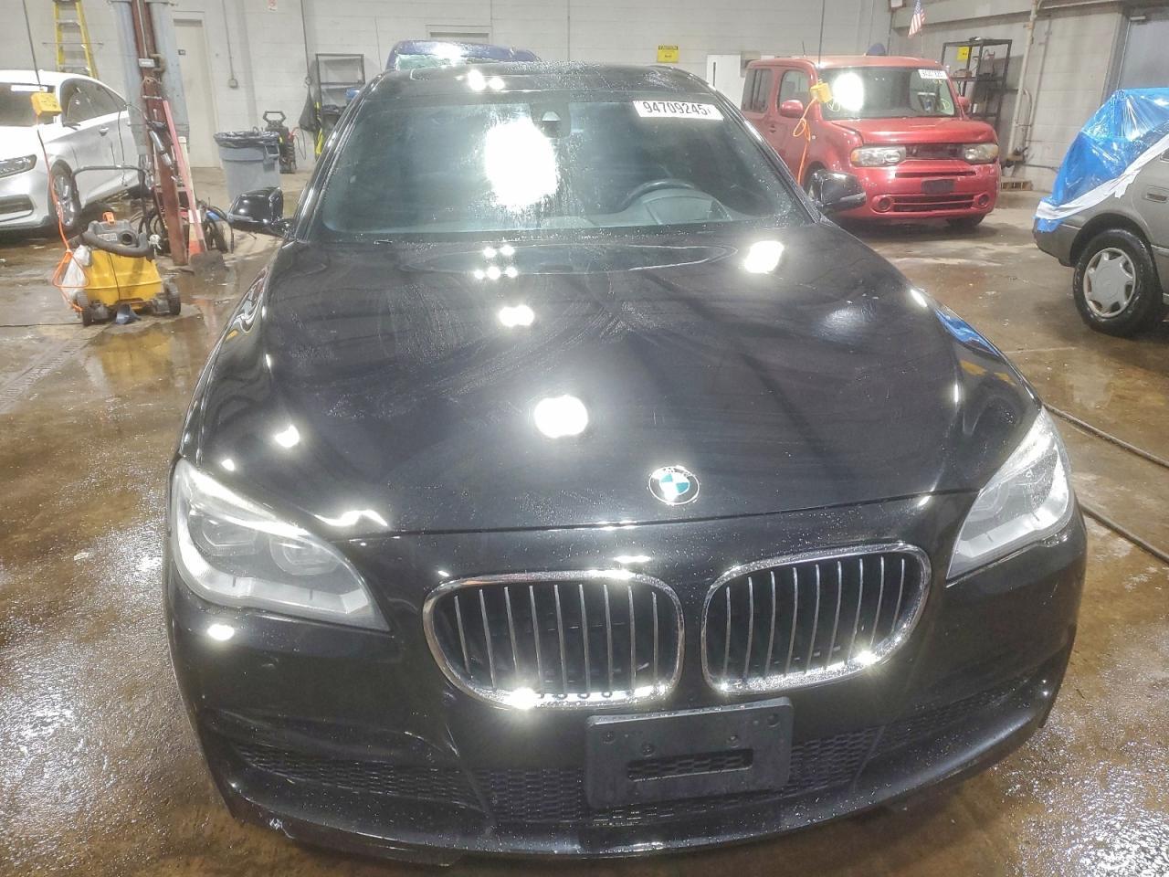 2014 BMW 750 Lxi - Фото 5