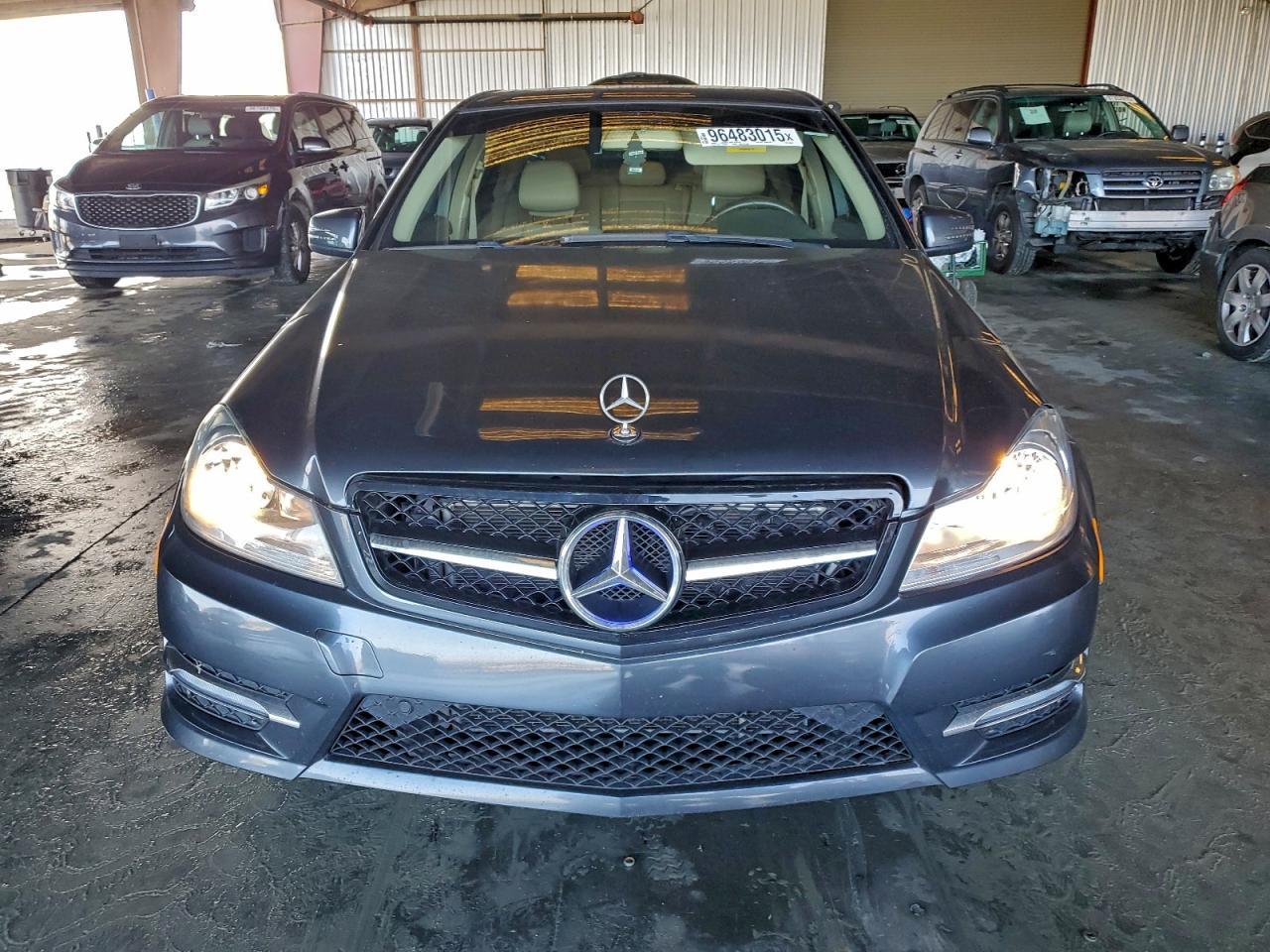 2014 Mercedes-Benz C 300 4Matic - Фото 5