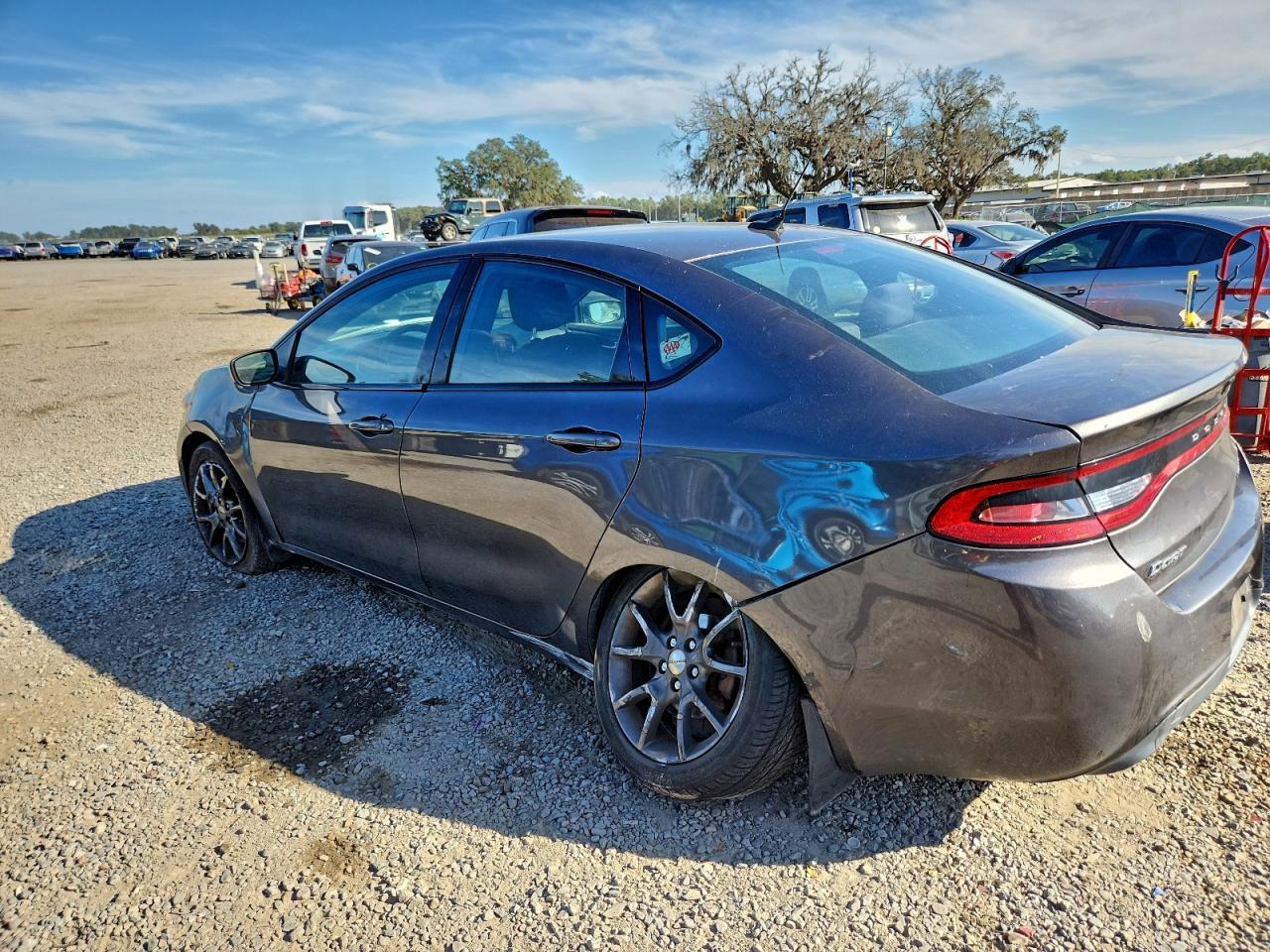 2015 Dodge Dart Sxt - Фото 2