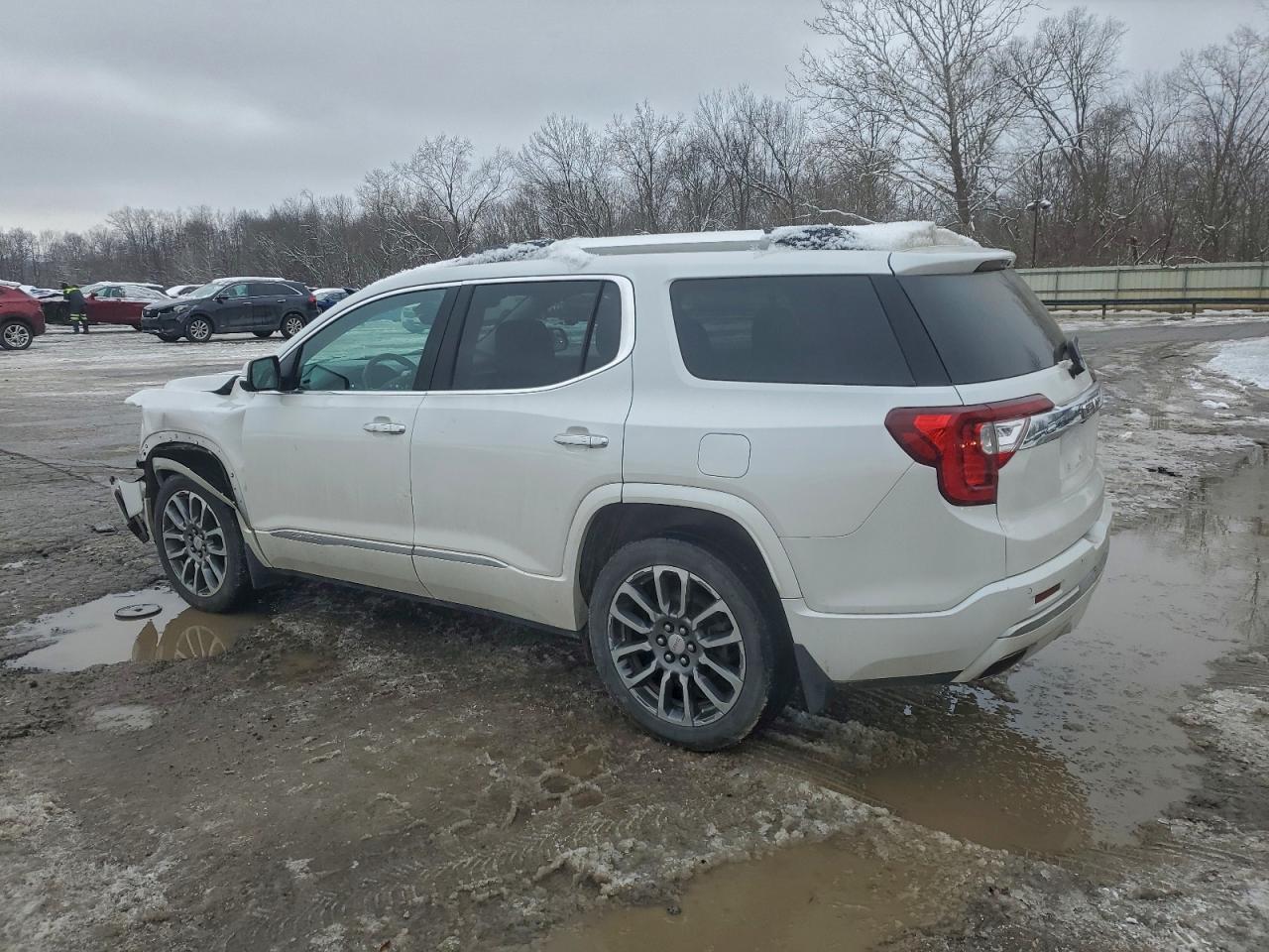2021 GMC Acadia Denali - Фото 2