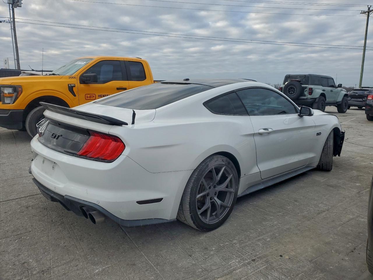 2018 Ford Mustang Gt - Фото 3