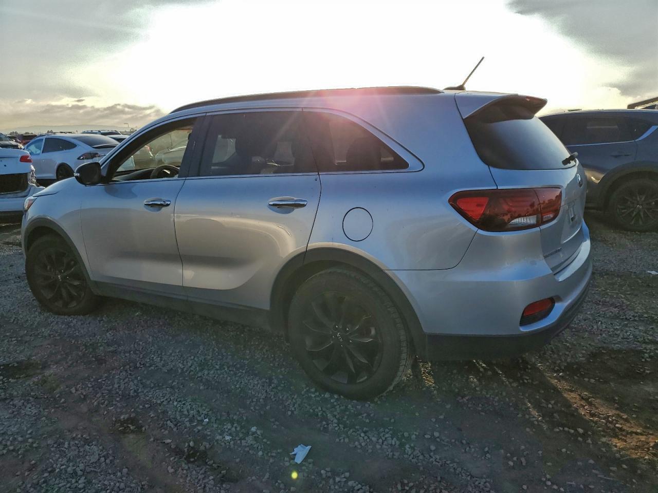 2019 Kia Sorento Lx - Фото 2