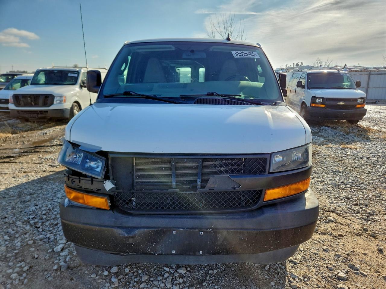 2020 Chevrolet Express 2500 Delivery Van - Фото 5