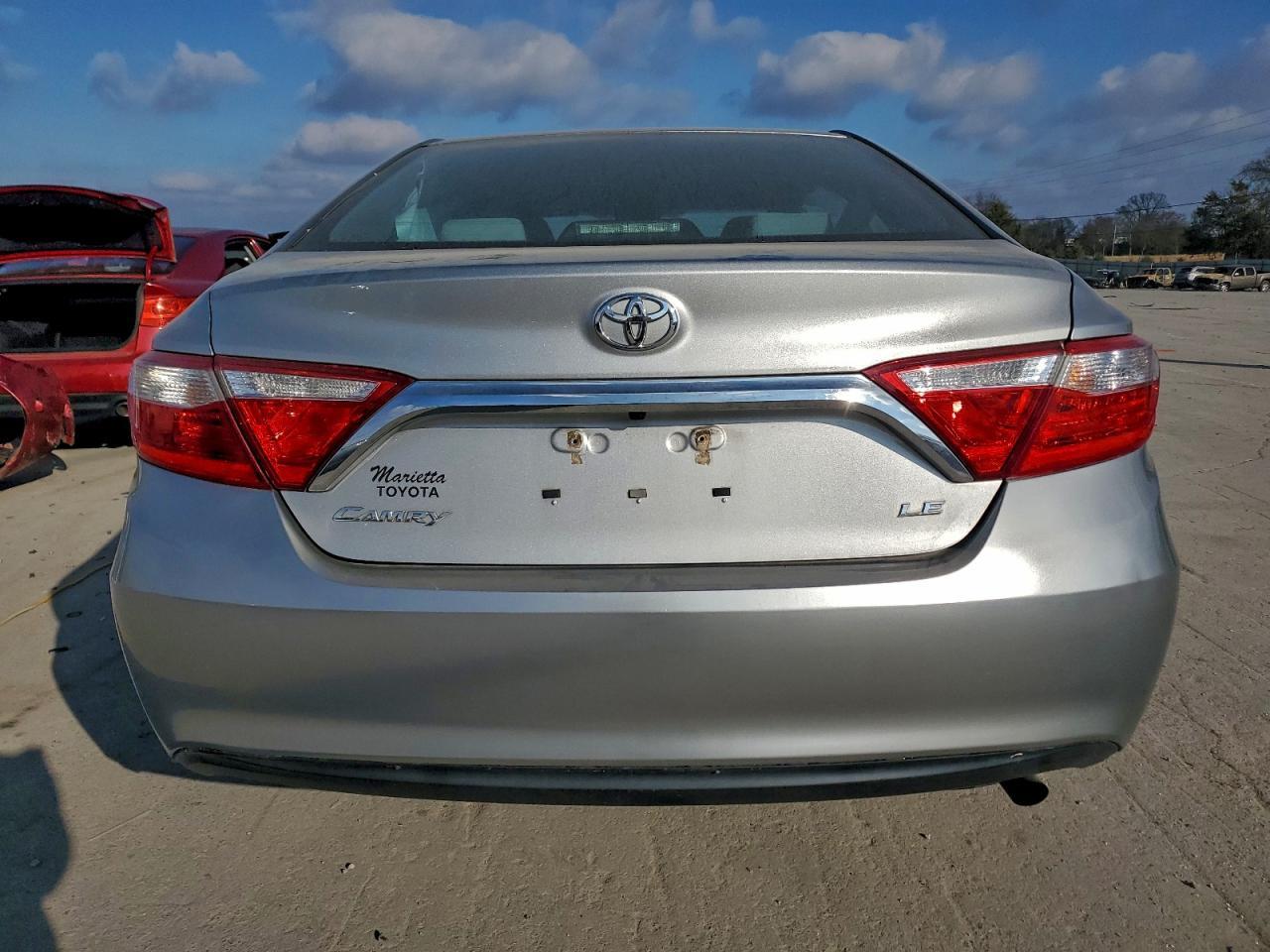 2016 Toyota Camry Le - Image 6