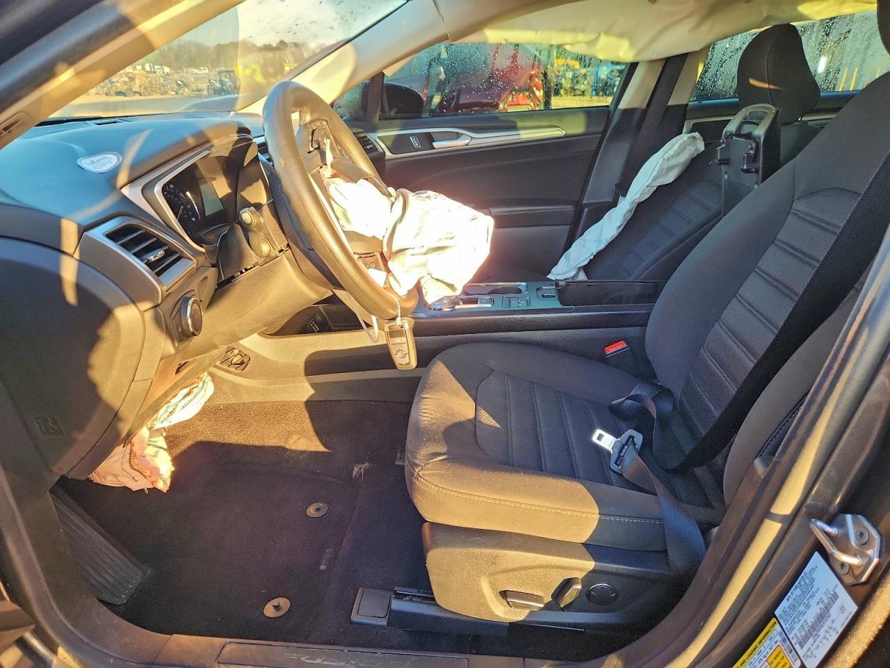 2020 Ford Fusion Se - Image 7