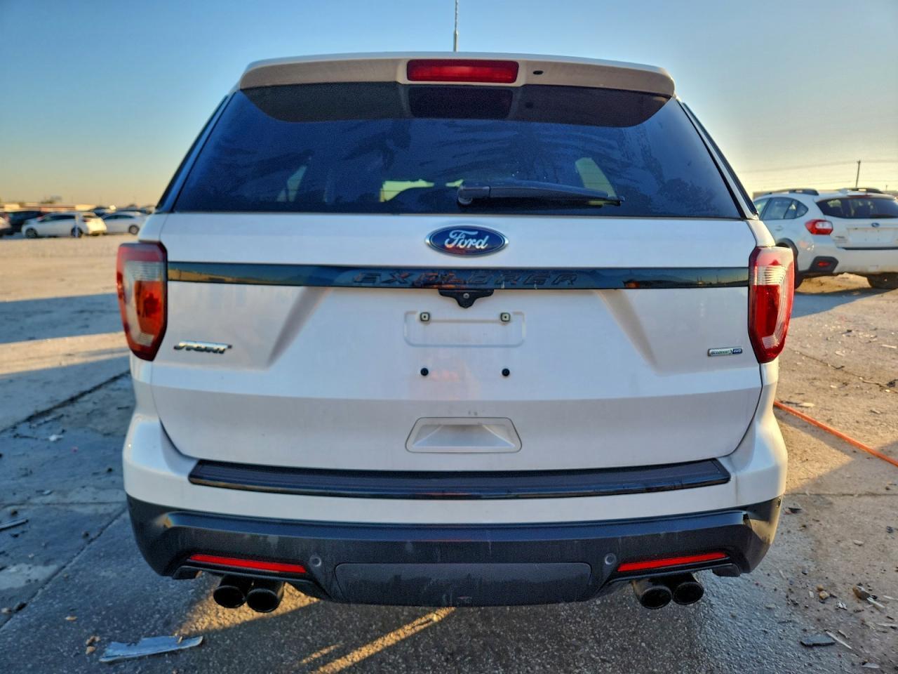 2018 Ford Explorer Sport - Фото 6