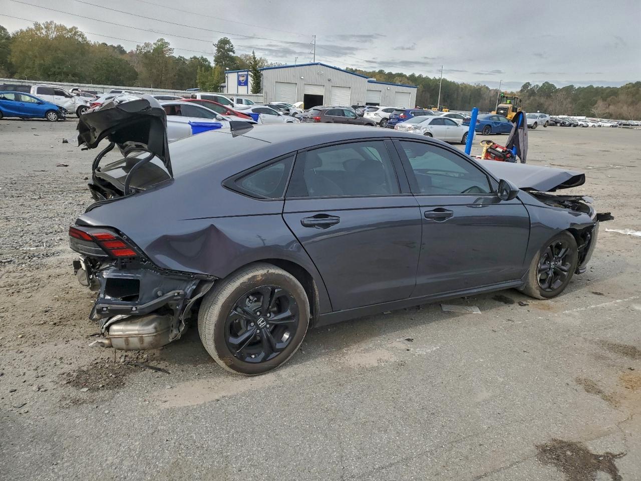 2025 Honda Accord Se - Image 3